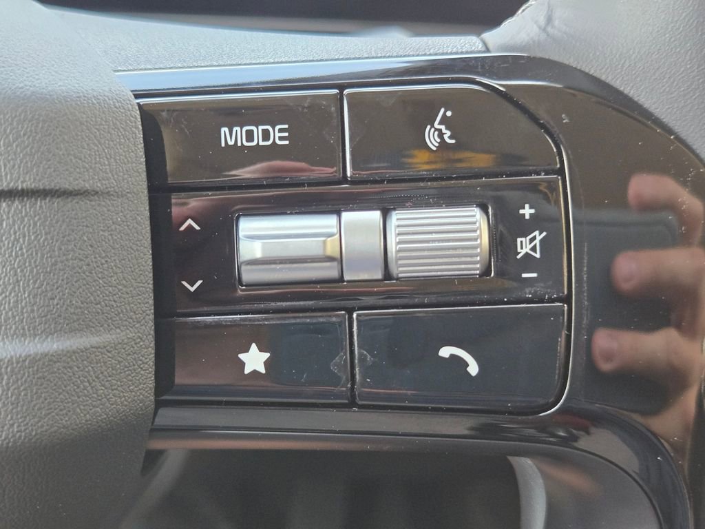 New 2026 Kia Sorento LX image 25