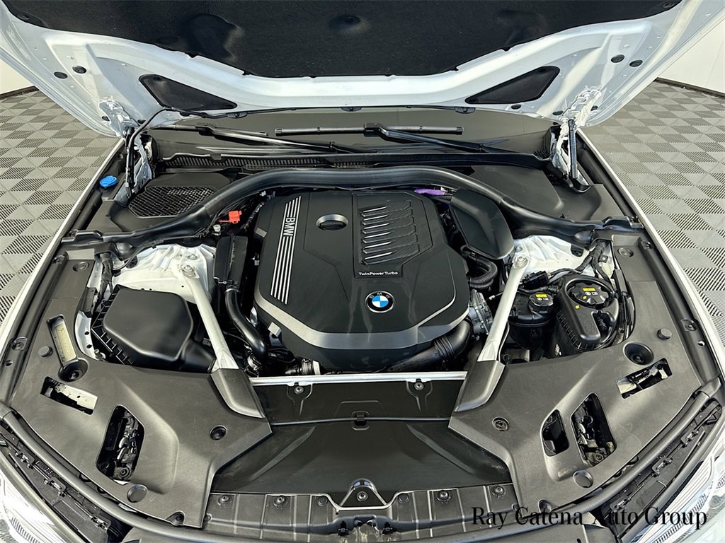Certified 2023 BMW 540i xDrive w/ Premium Package image 32