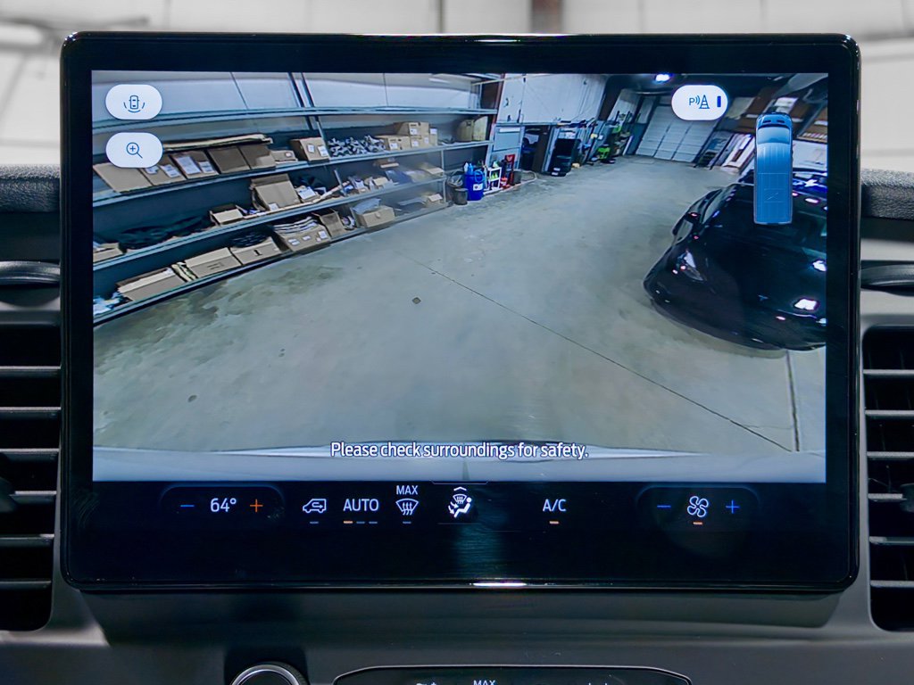 Used 2023 Ford E-Transit Medium Roof image 14