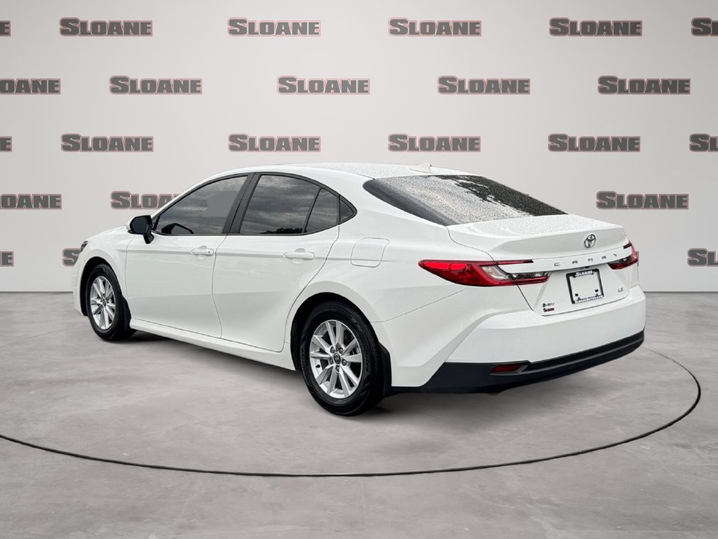 Used 2025 Toyota Camry LE FWD image 3