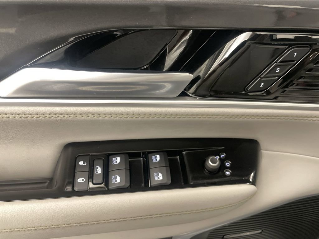 Used 2022 Jeep Wagoneer Series I image 17