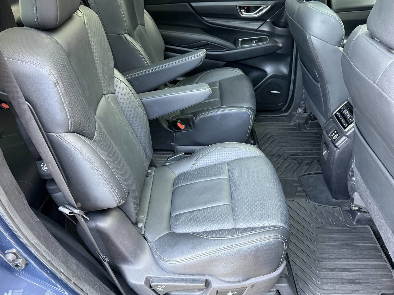 Used 2024 Subaru Ascent Limited w/ Technology Package image 20