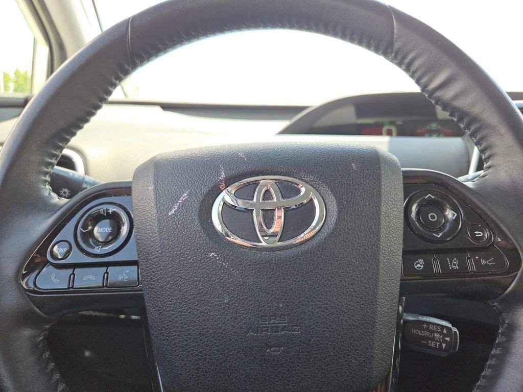 Used 2019 Toyota Prius XLE AWD/4WD image 35