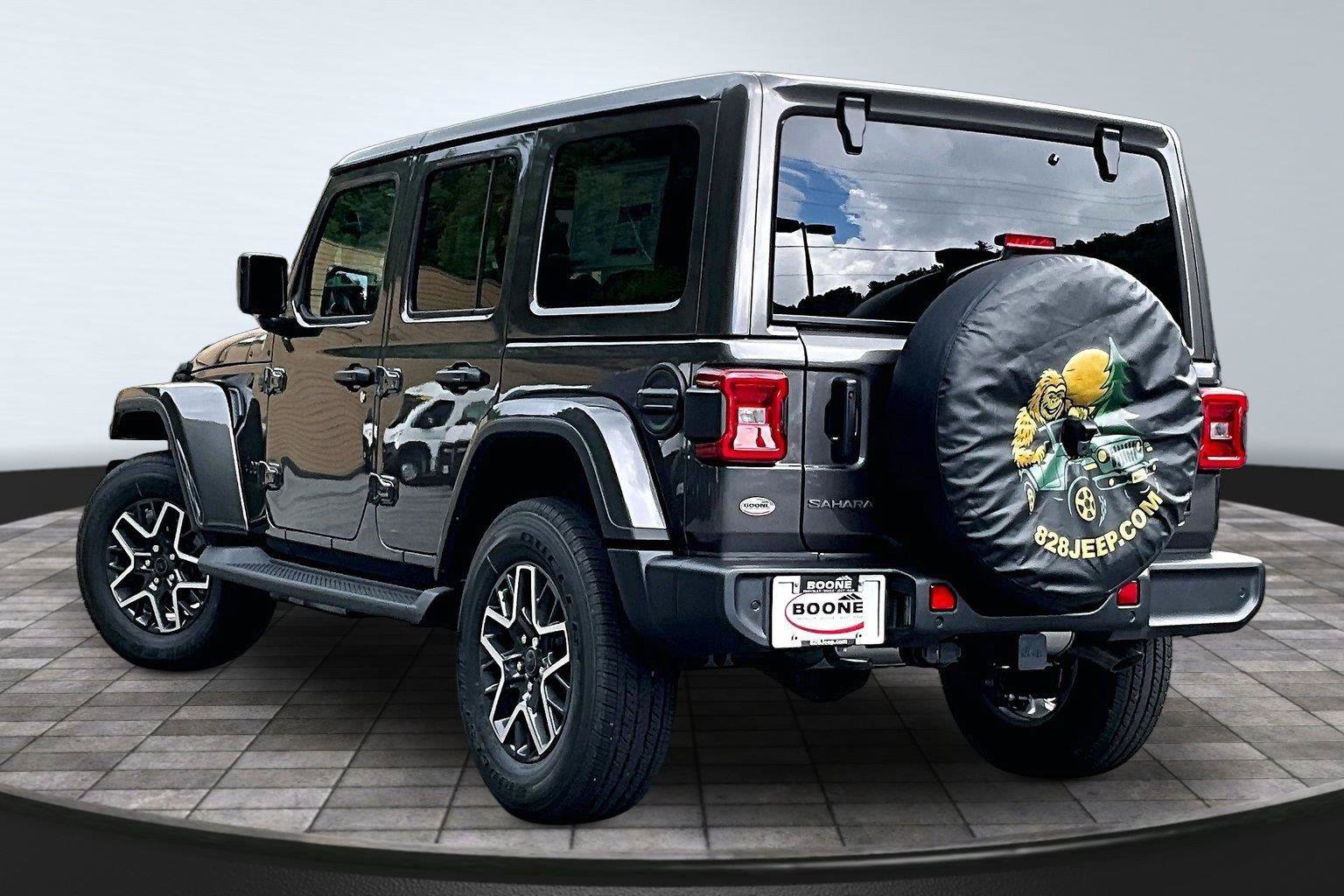 New 2026 Jeep Wrangler Unlimited Sahara AWD/4WD image 4