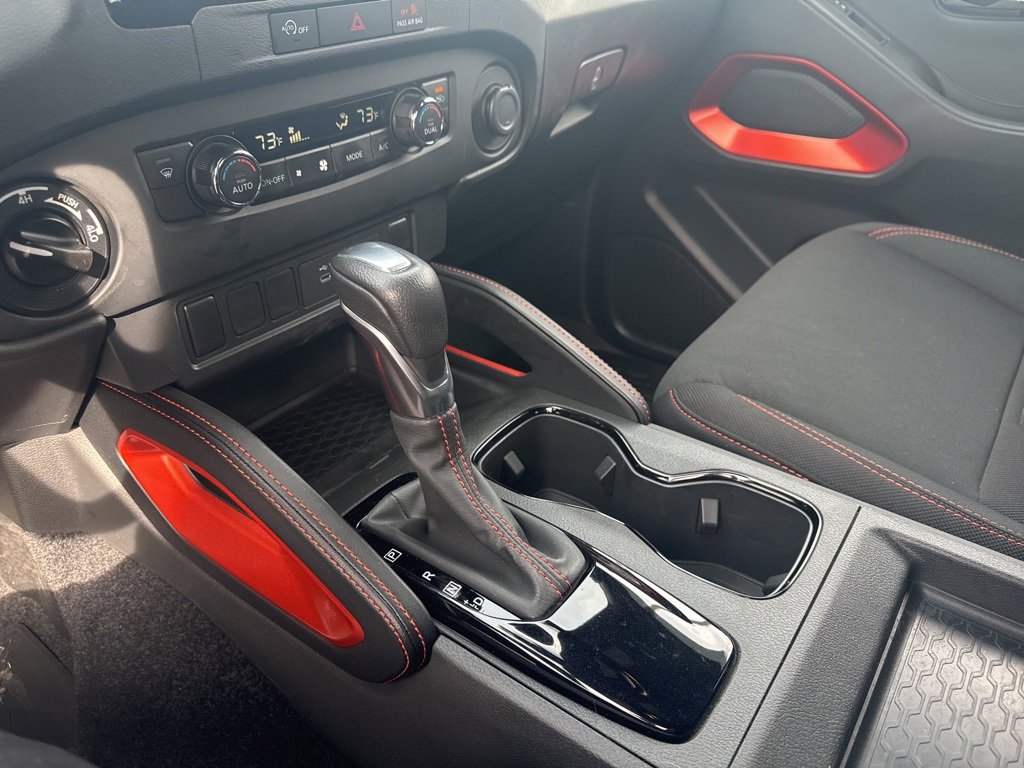 Used 2024 Nissan Frontier PRO-4X w/ Off-Road Protection Package image 17