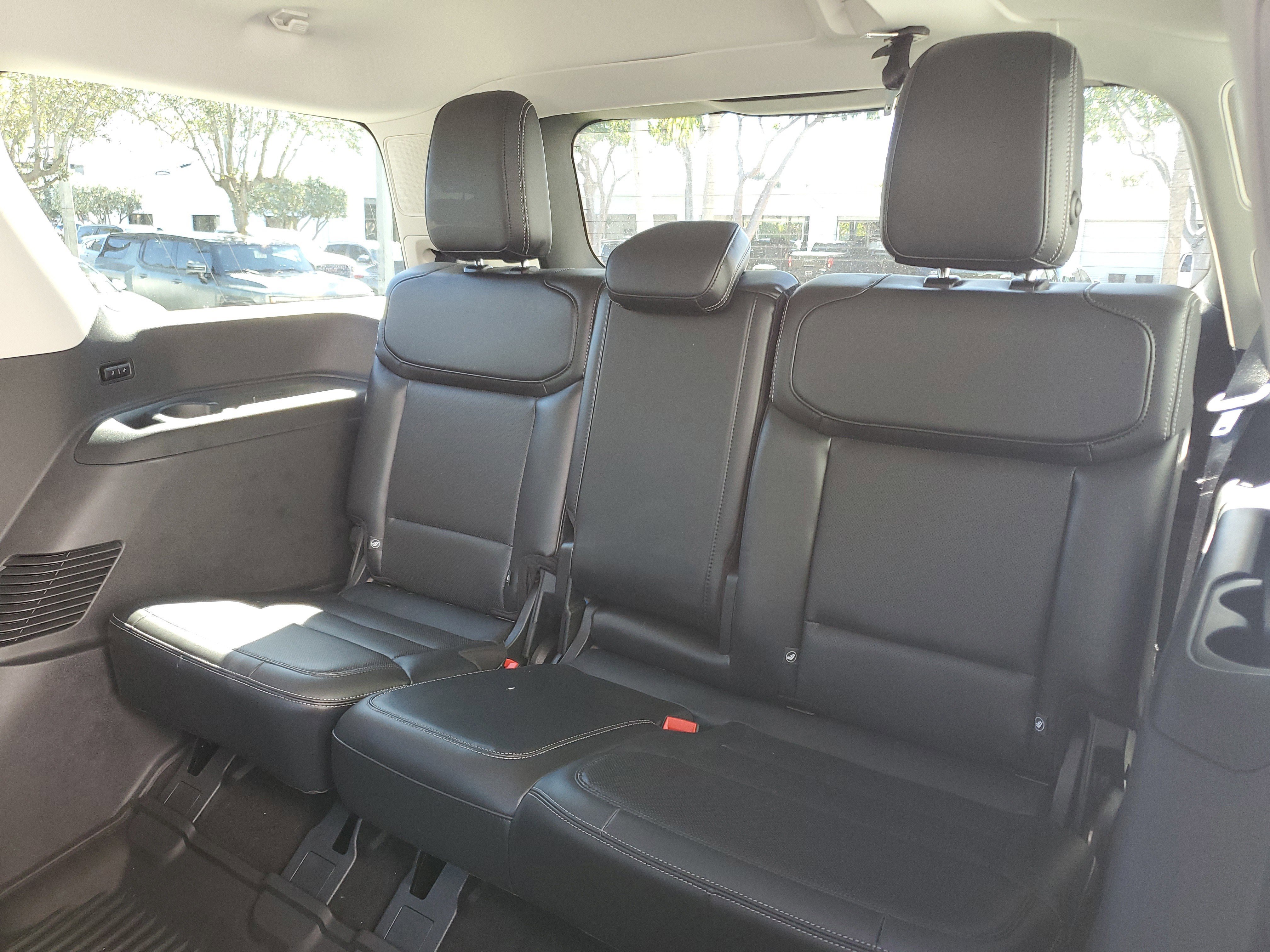 Used 2025 Ford Expedition Platinum w/ Driver's Package image 13