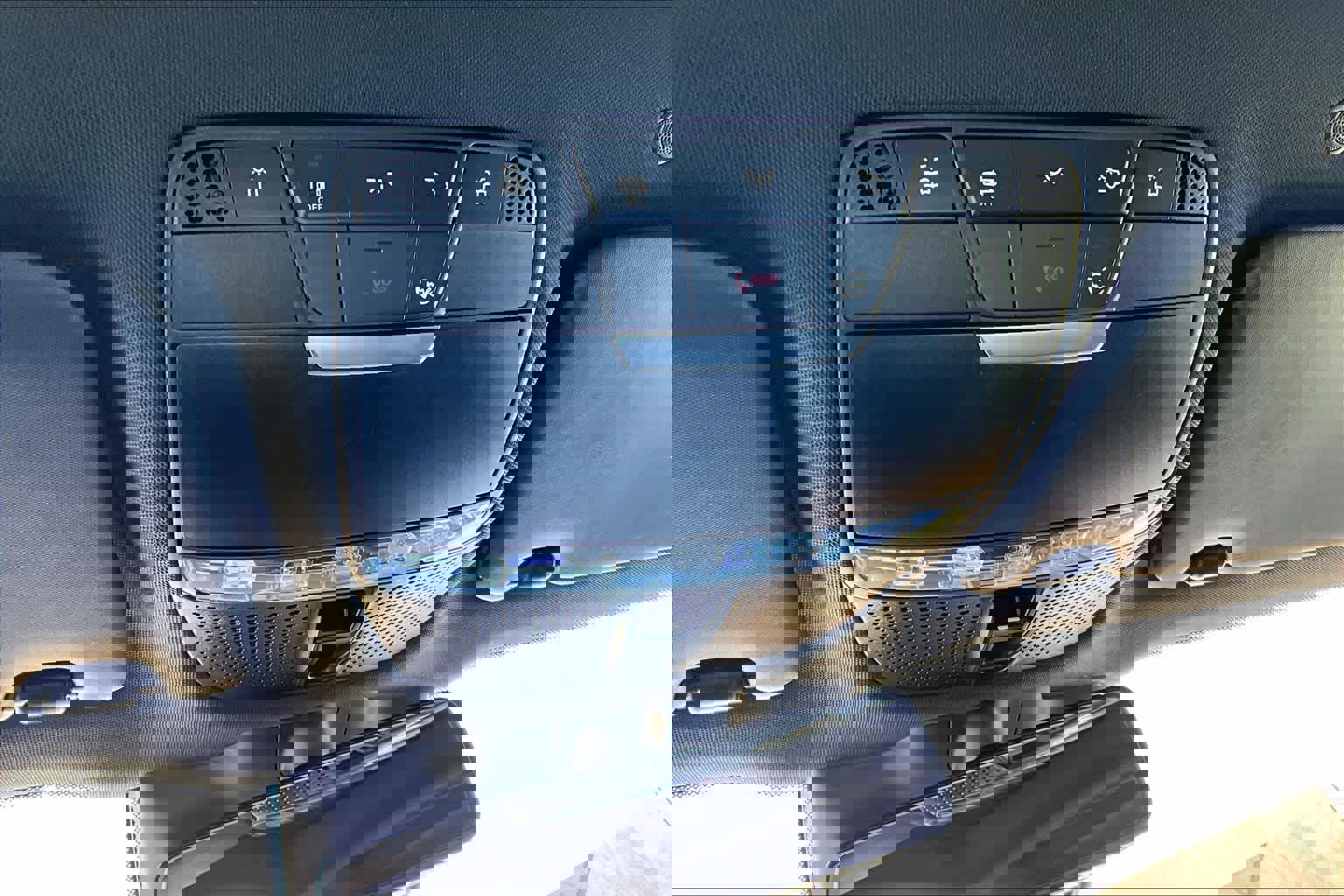 Used 2020 Mercedes-Benz GLC 300 image 30