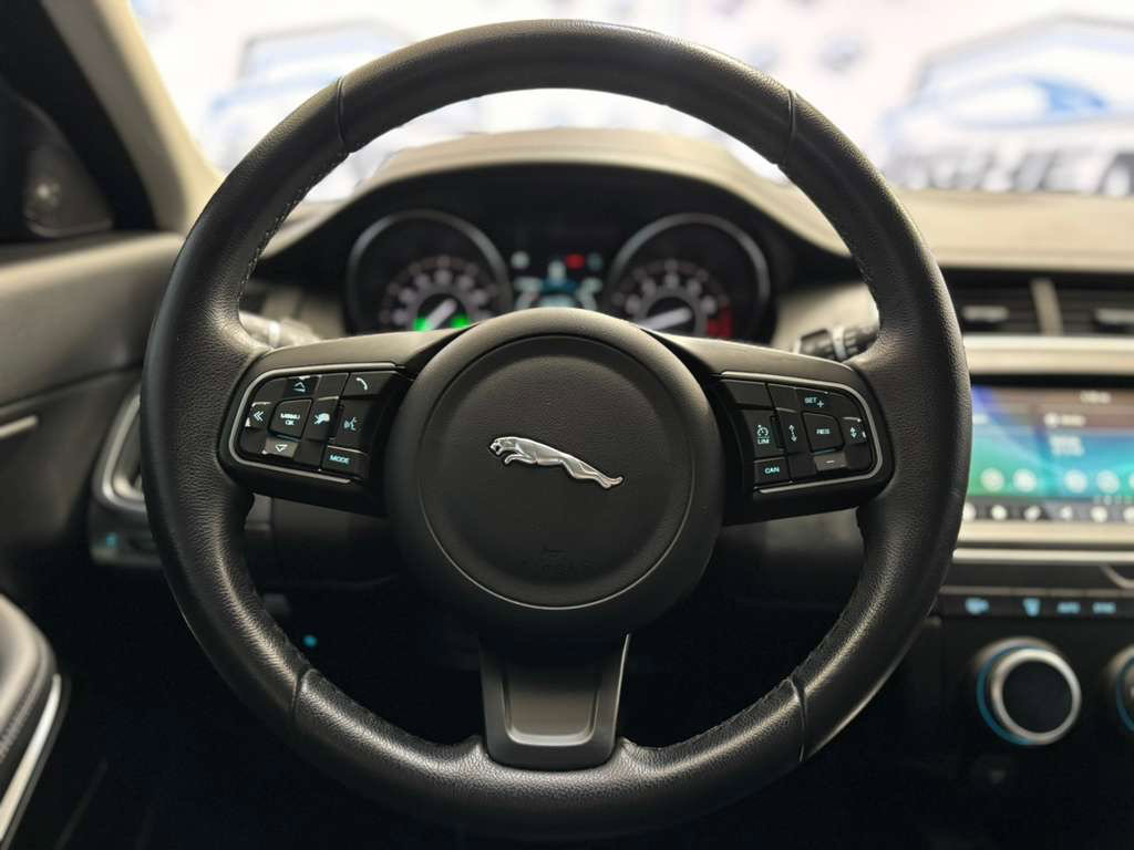 Used 2019 Jaguar E-PACE S image 29