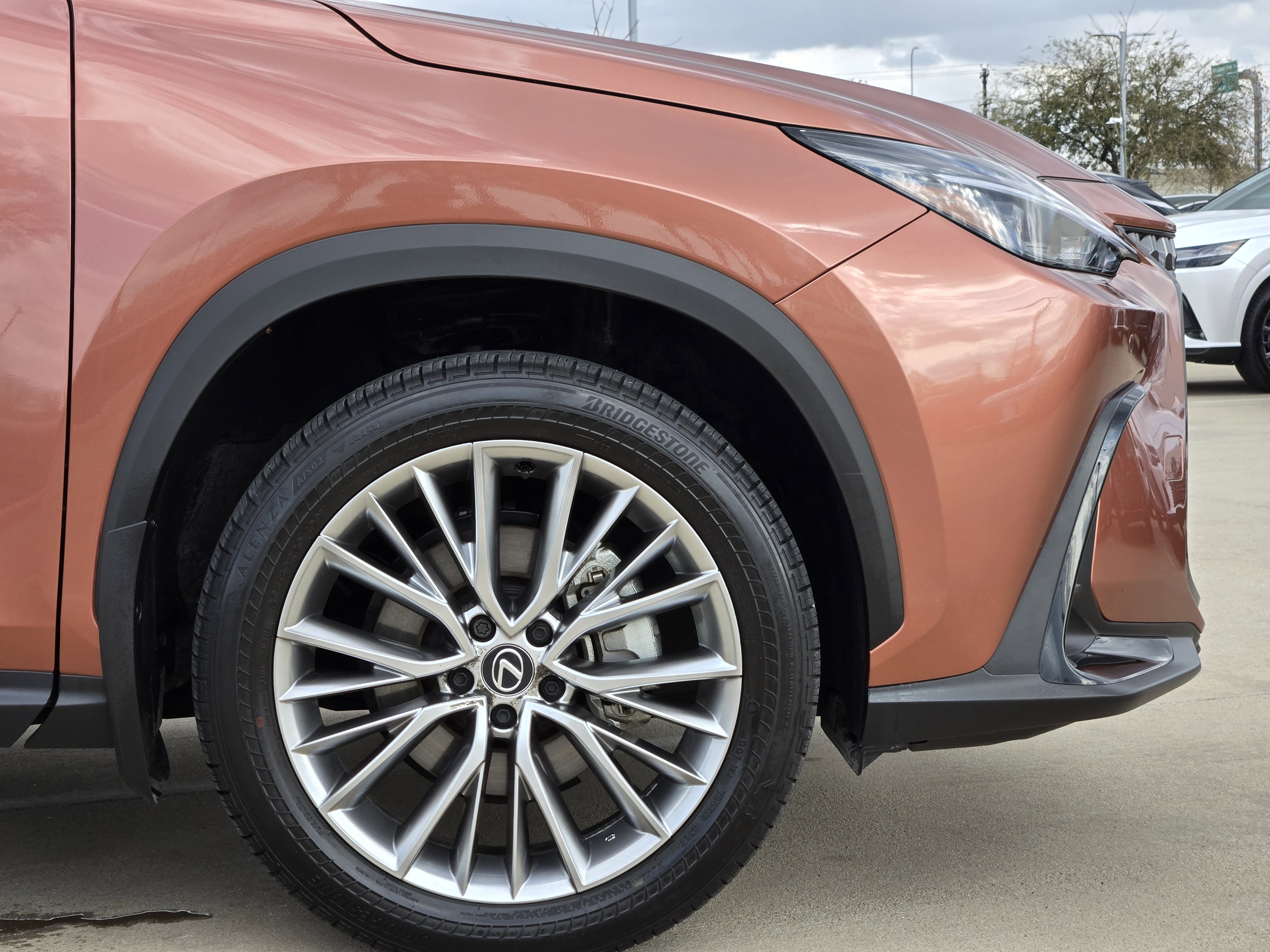 Used 2025 Lexus NX 350 AWD w/ Premium Package image 9