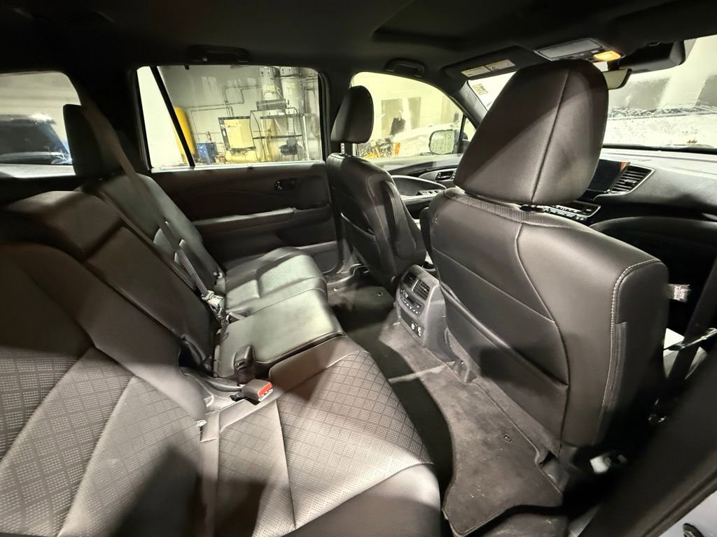 Used 2022 Honda Passport Elite image 39