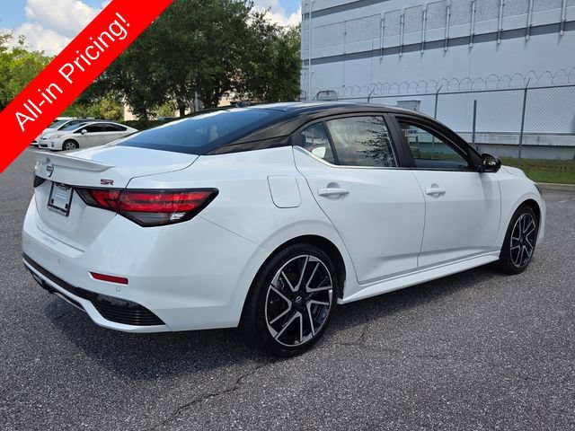 Used 2025 Nissan Sentra SR w/ SR Premium Package FWD image 5