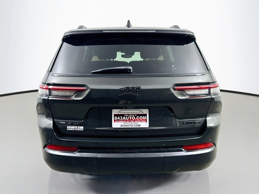 Used 2023 Jeep Grand Cherokee L Limited w/ Black Appearance Package AWD/4WD image 6