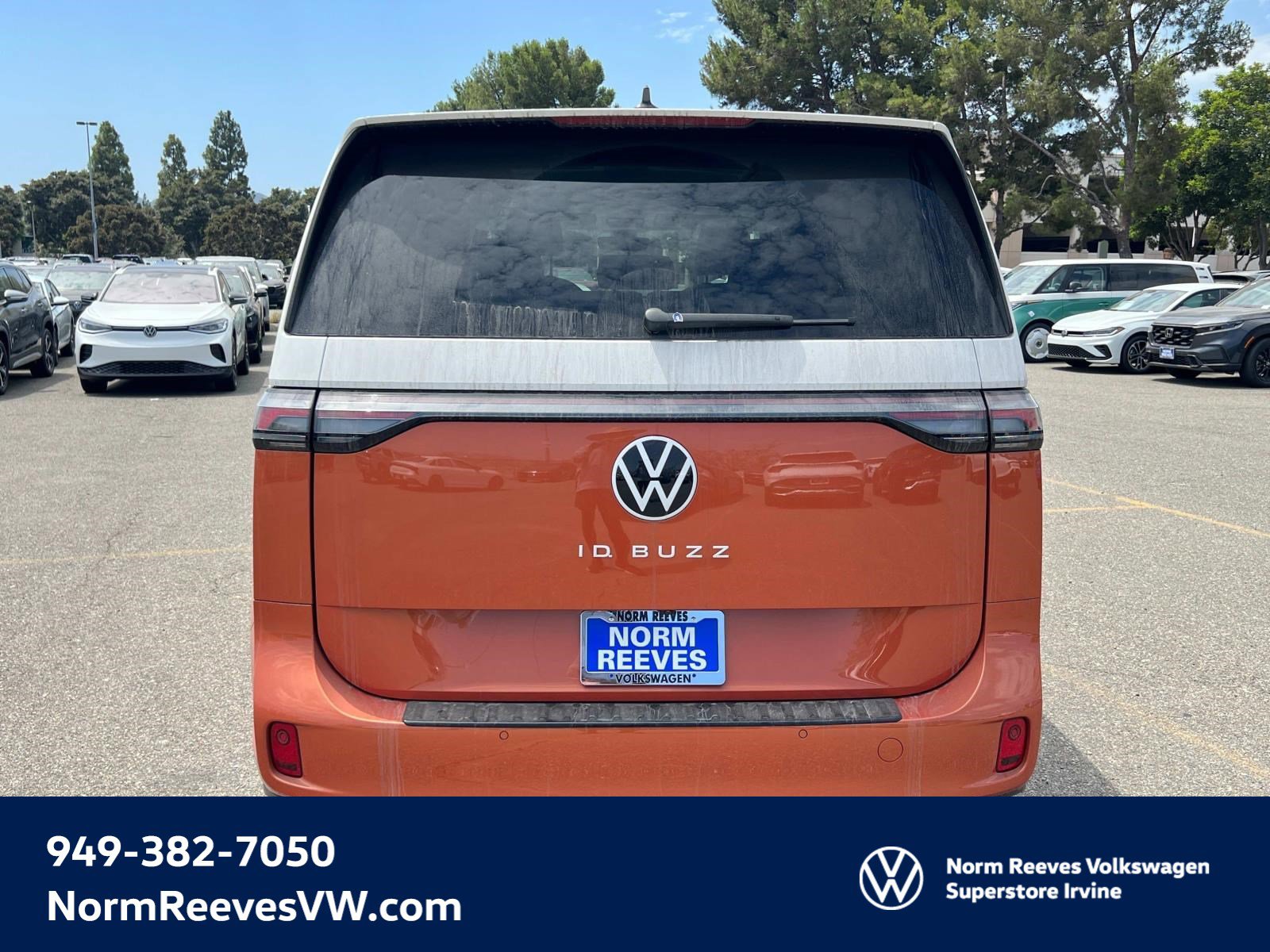 New 2025 Volkswagen ID. Buzz 1st Edition image 4
