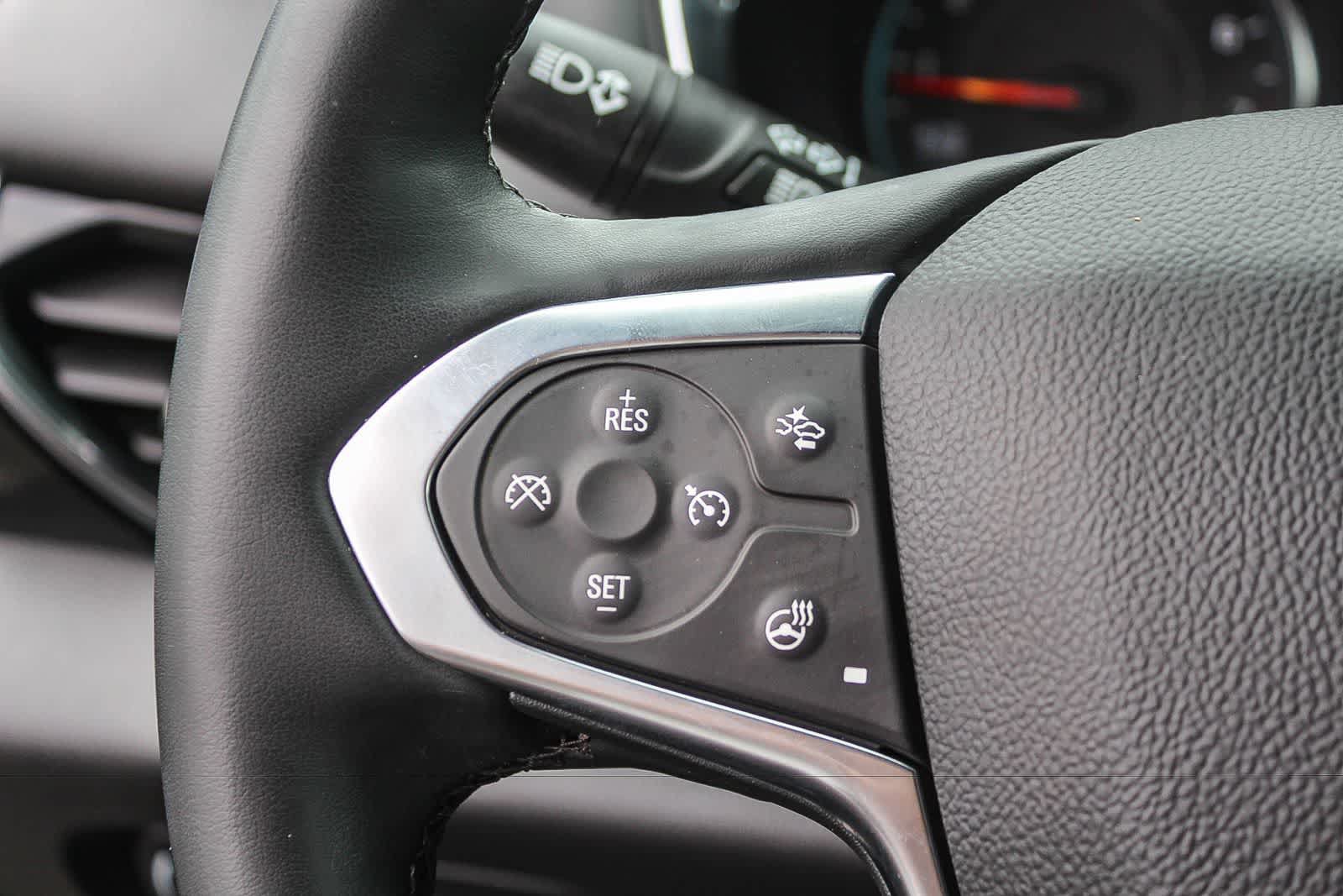 Used 2023 Chevrolet Traverse RS w/ LPO, 'HIT The Road' Package AWD/4WD image 29