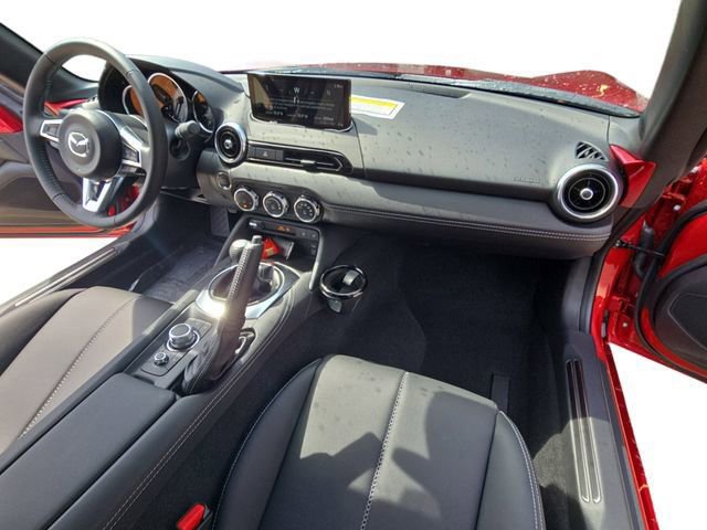 New 2026 MAZDA MX-5 Miata RF Grand Touring RWD image 31