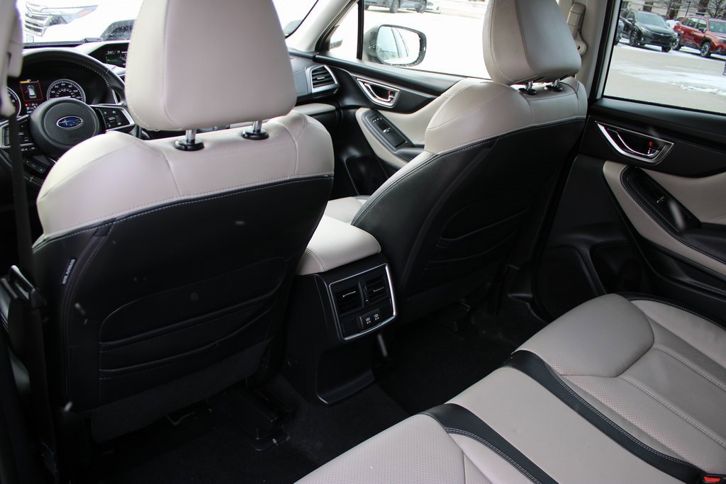 Used 2023 Subaru Forester Limited image 28