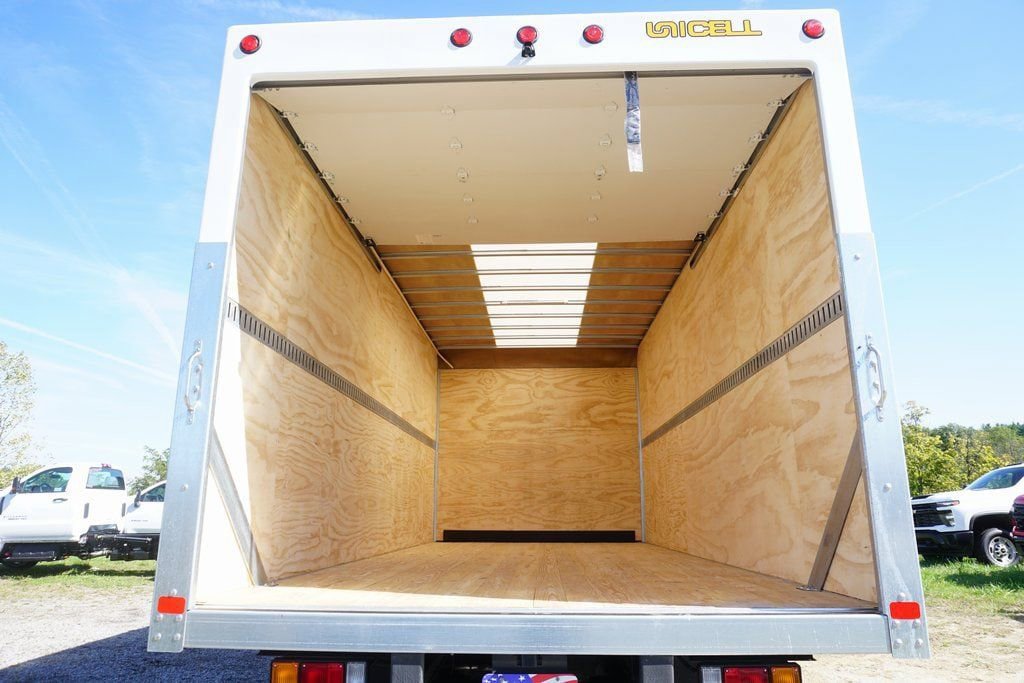 New 2025 Chevrolet Low Cab Forward RWD image 9