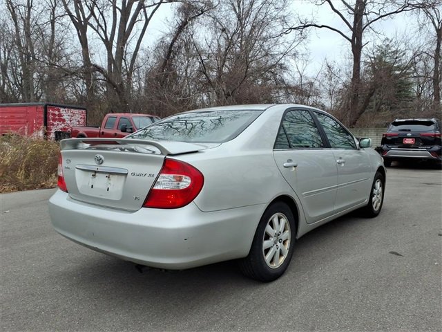 Used 2004 Toyota Camry XLE image 7