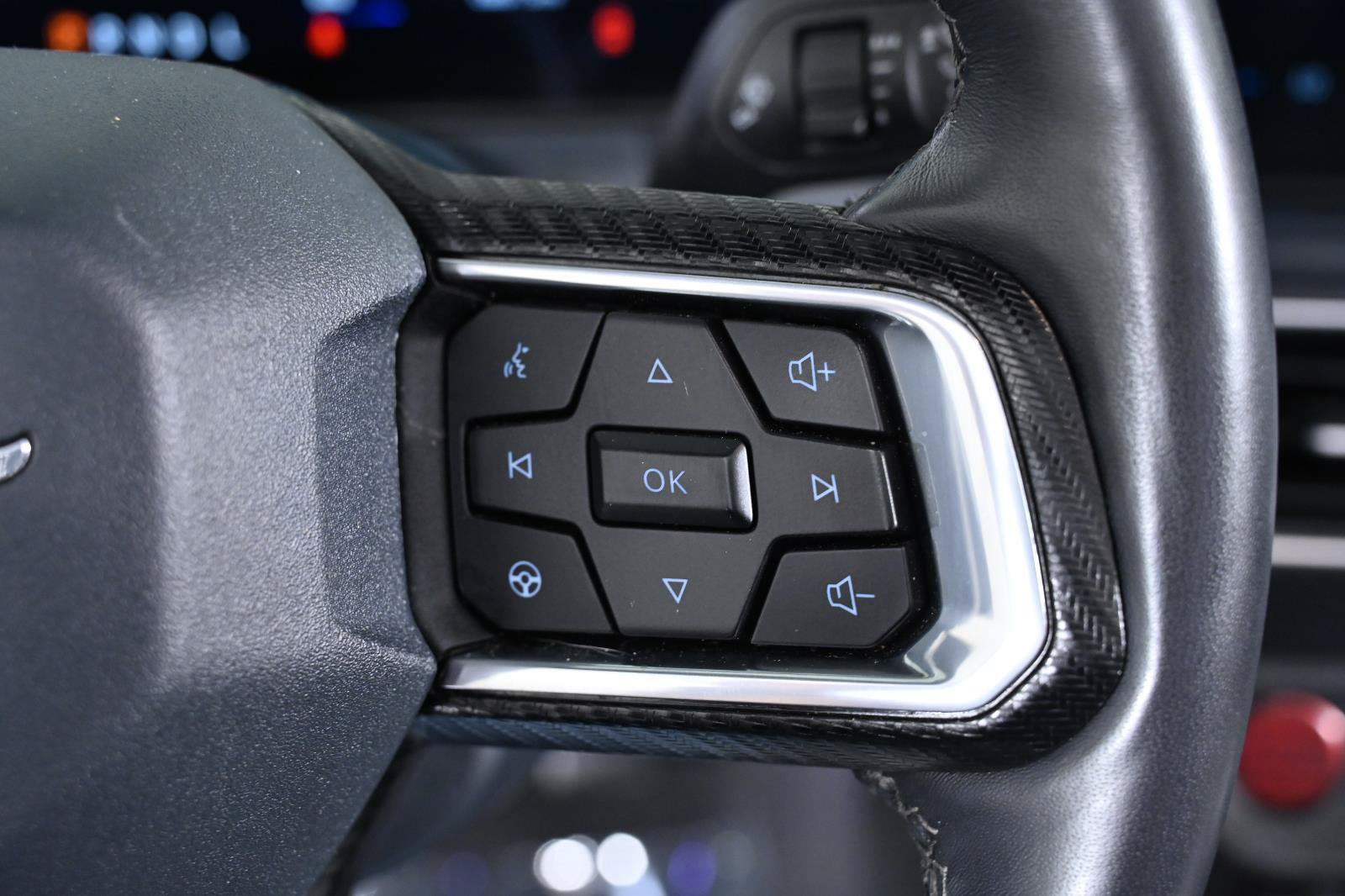 Used 2025 Ford Mustang Premium RWD image 16