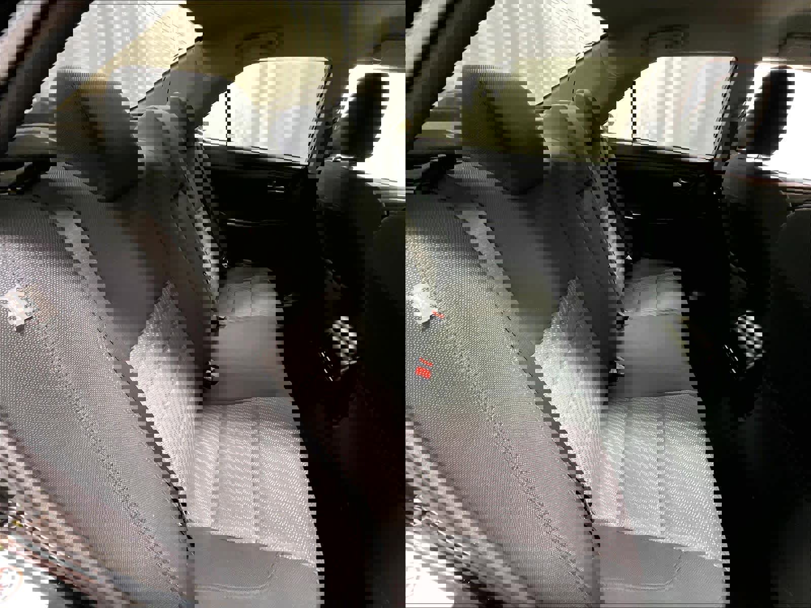 Used 2017 Toyota Camry LE image 16