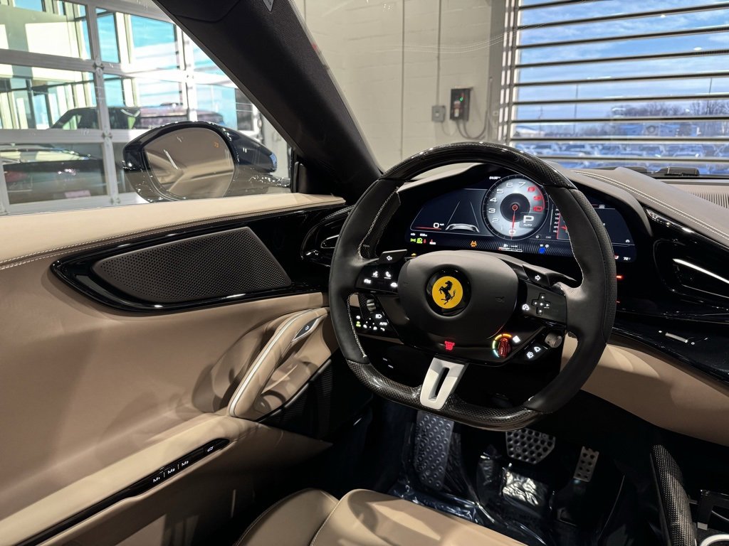 Used 2024 Ferrari Purosangue image 23