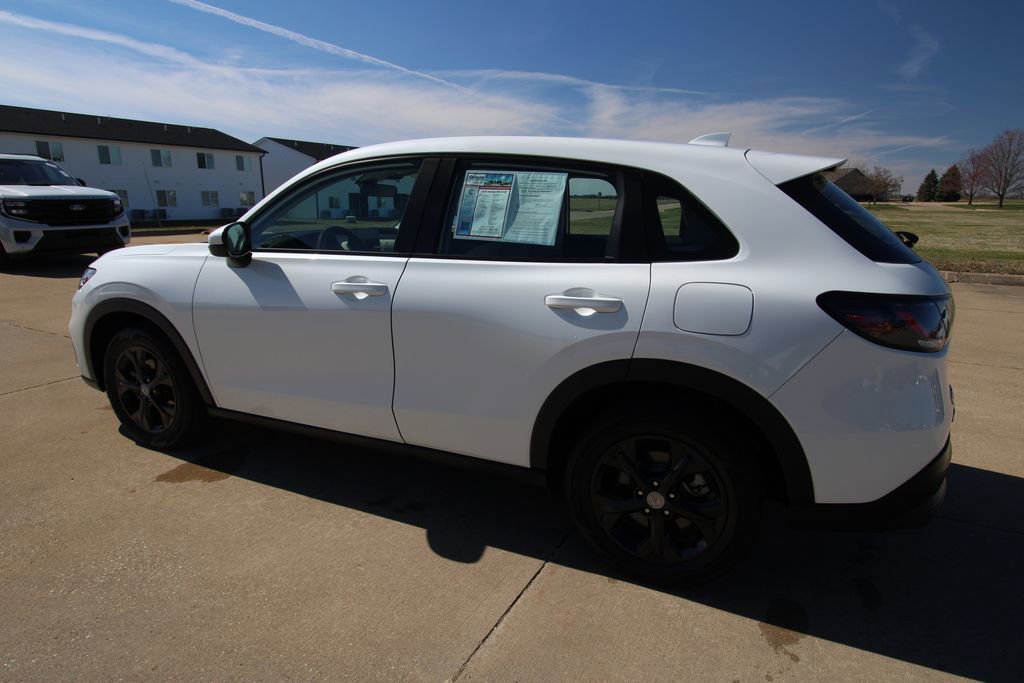 Used 2024 Honda HR-V LX image 14