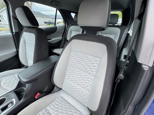 Used 2019 Chevrolet Equinox LS AWD/4WD image 31