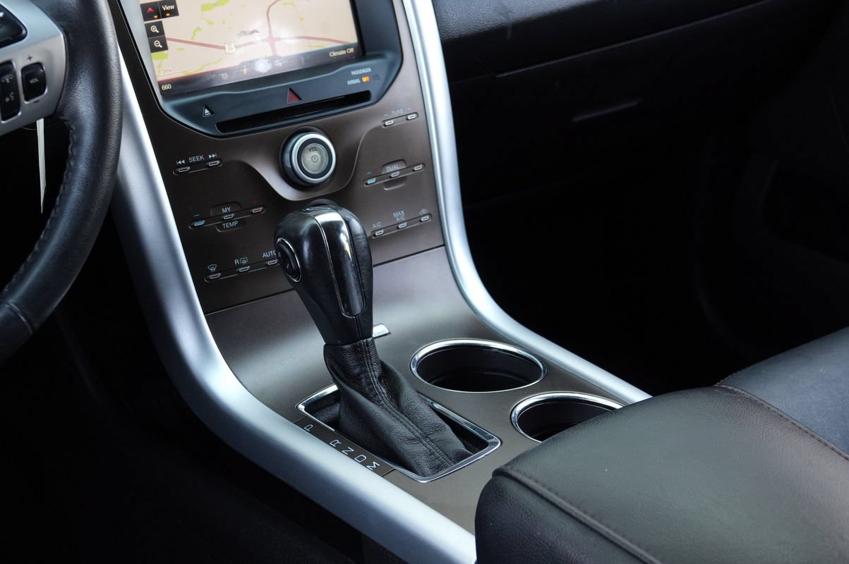 Used 2011 Ford Edge SEL w/ 202A Rapid Spec Order Code FWD image 9