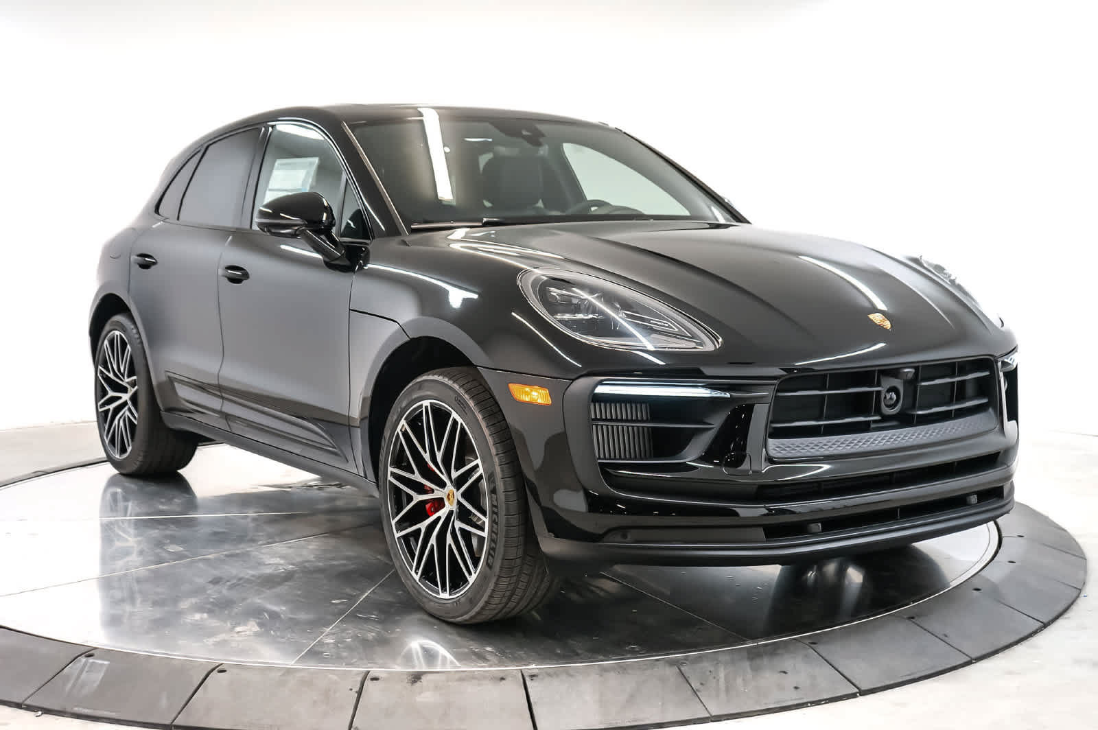 New 2026 Porsche Macan S AWD/4WD image 7