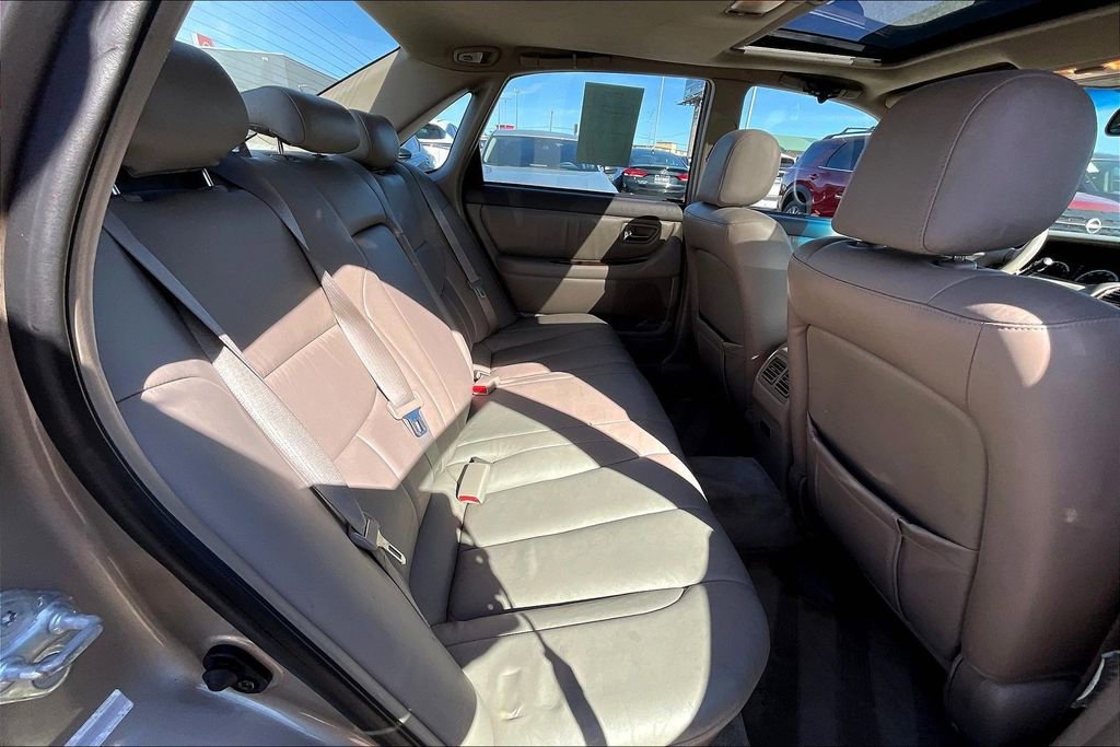 Used 2000 Toyota Avalon XL image 31