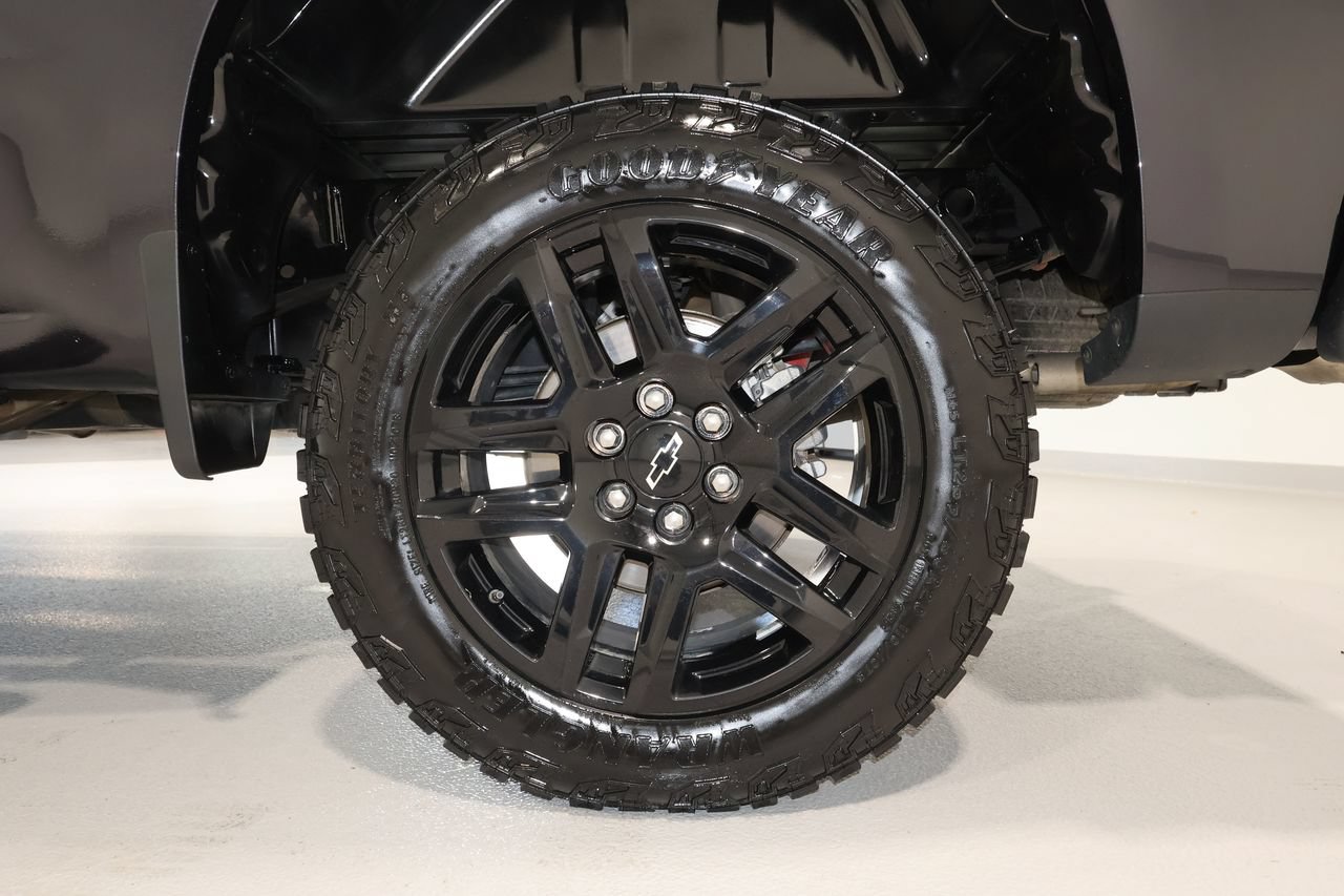 Certified 2023 Chevrolet Silverado 1500 LT Trail Boss w/ LPO, Dark Essentials Package AWD/4WD image 33