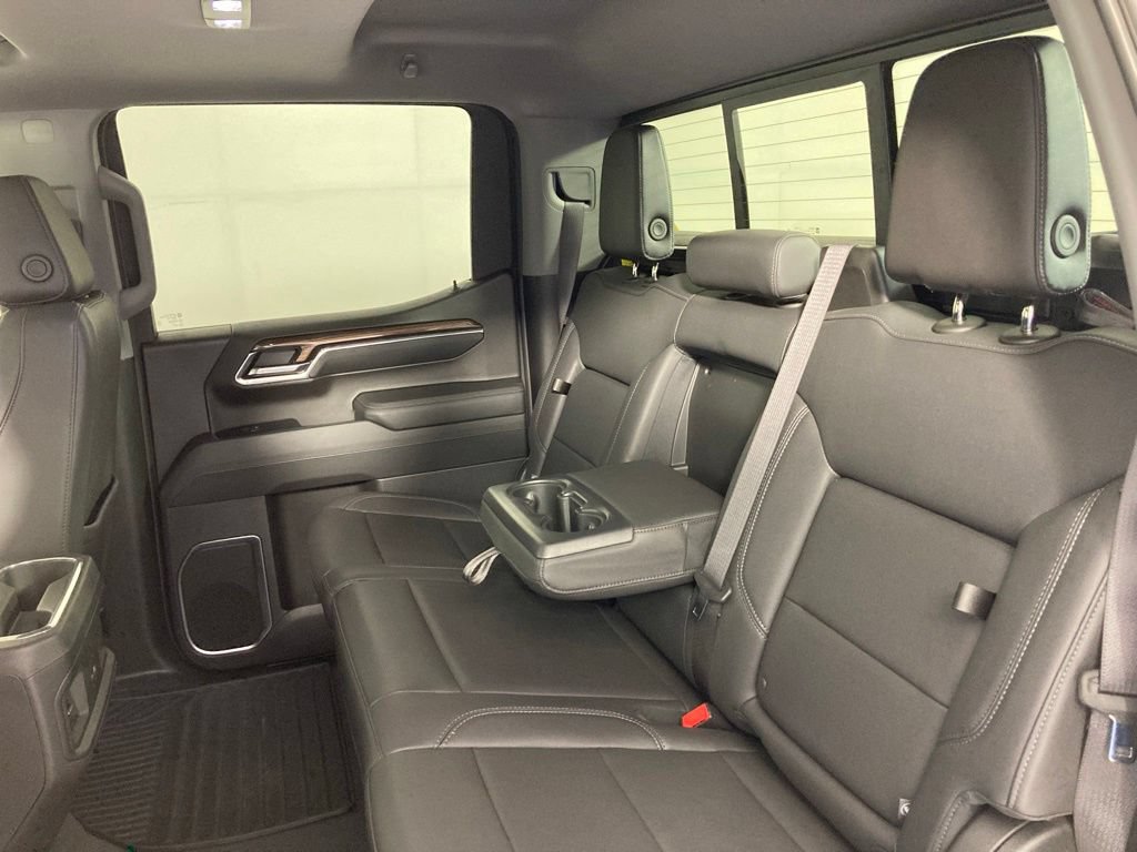 Used 2023 Chevrolet Silverado 1500 RST w/ Convenience Package II AWD/4WD image 19