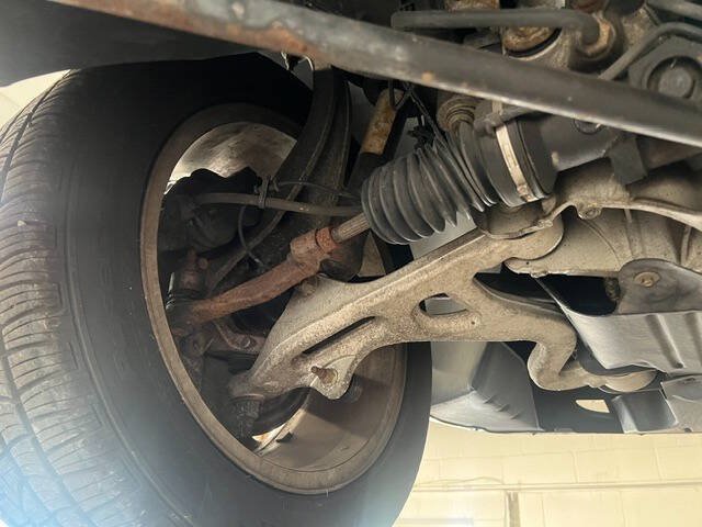 Used 2002 Ford Thunderbird RWD image 39