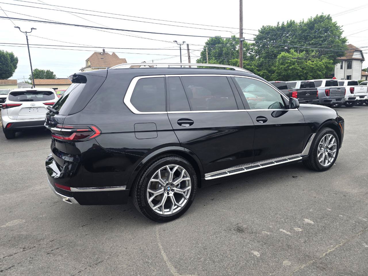 Used 2026 BMW X7 xDrive40i AWD/4WD image 5