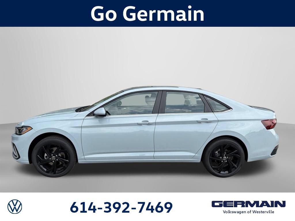 New 2027 Volkswagen Jetta SE FWD image 2
