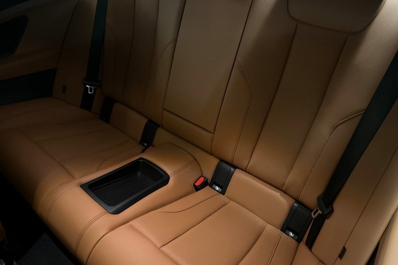 Used 2025 BMW 230i Coupe w/ M Sport Package image 20