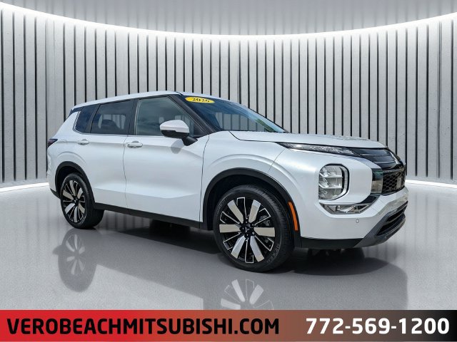 Used 2026 Mitsubishi Outlander SE