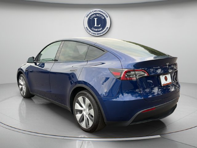 Used 2023 Tesla Model Y Long Range AWD/4WD image 11