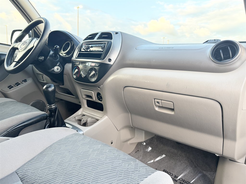 Used 2001 Toyota RAV4 4WD image 75