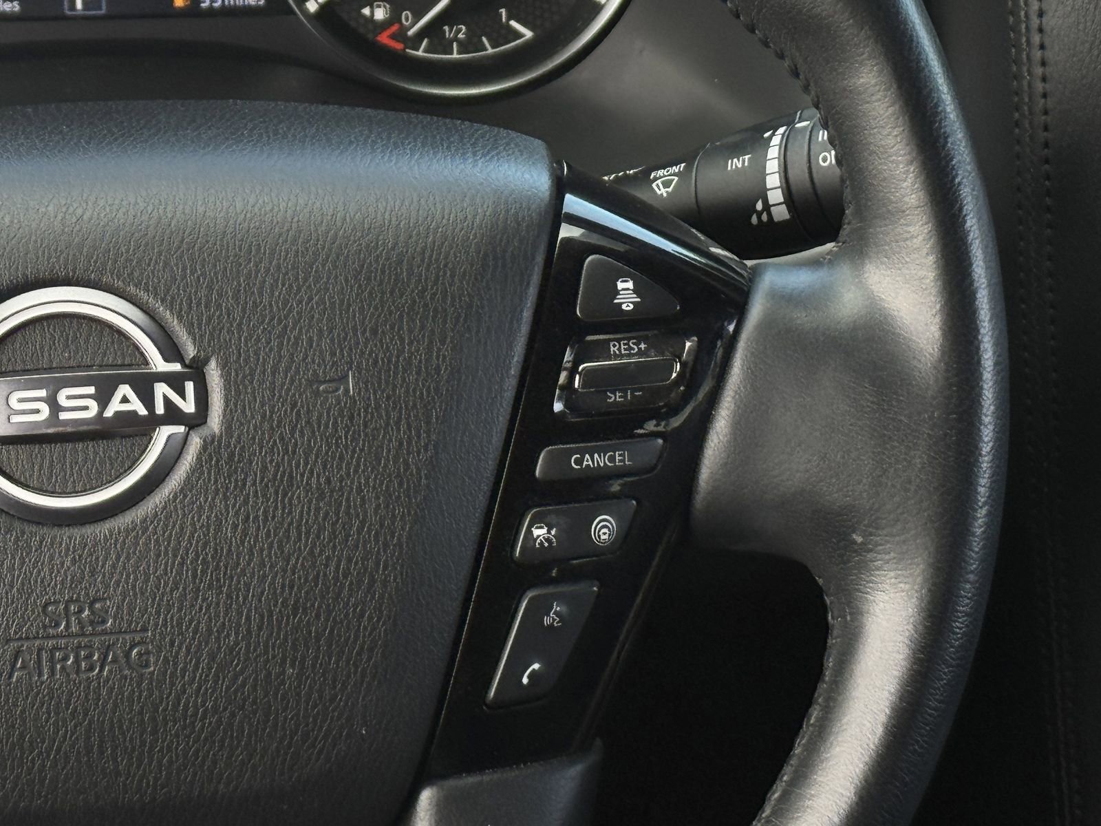 Used 2023 Nissan Armada SL w/ Midnight Edition Package RWD image 16