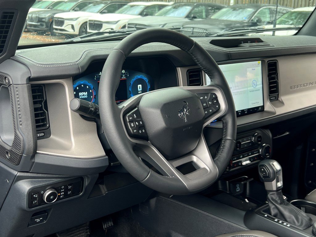 New 2025 Ford Bronco Outer Banks image 14