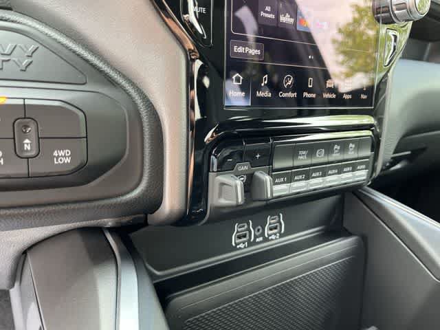 New 2026 RAM 3500 Big Horn AWD/4WD image 29