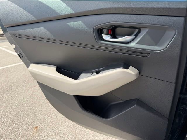 Used 2023 Honda Accord LX image 29