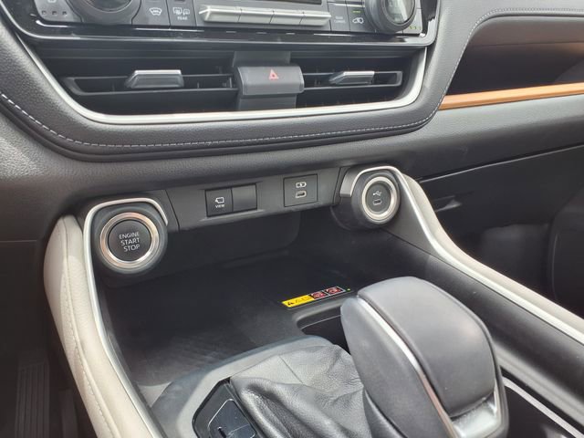 Used 2025 Toyota Grand Highlander FWD image 33