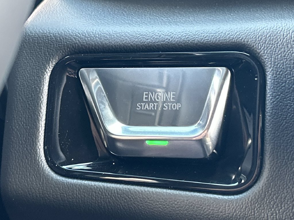 New 2027 GMC Yukon Denali AWD/4WD image 17