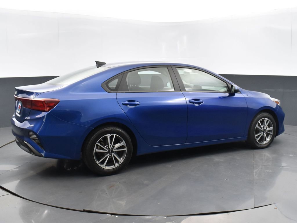 Used 2023 Kia Forte LXS w/ LXS Technology Package image 4