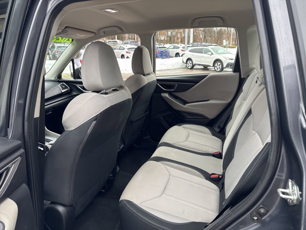 Used 2023 Subaru Forester Base image 13