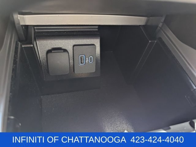 Used 2024 Ford Explorer King Ranch w/ Technology Package AWD/4WD image 17