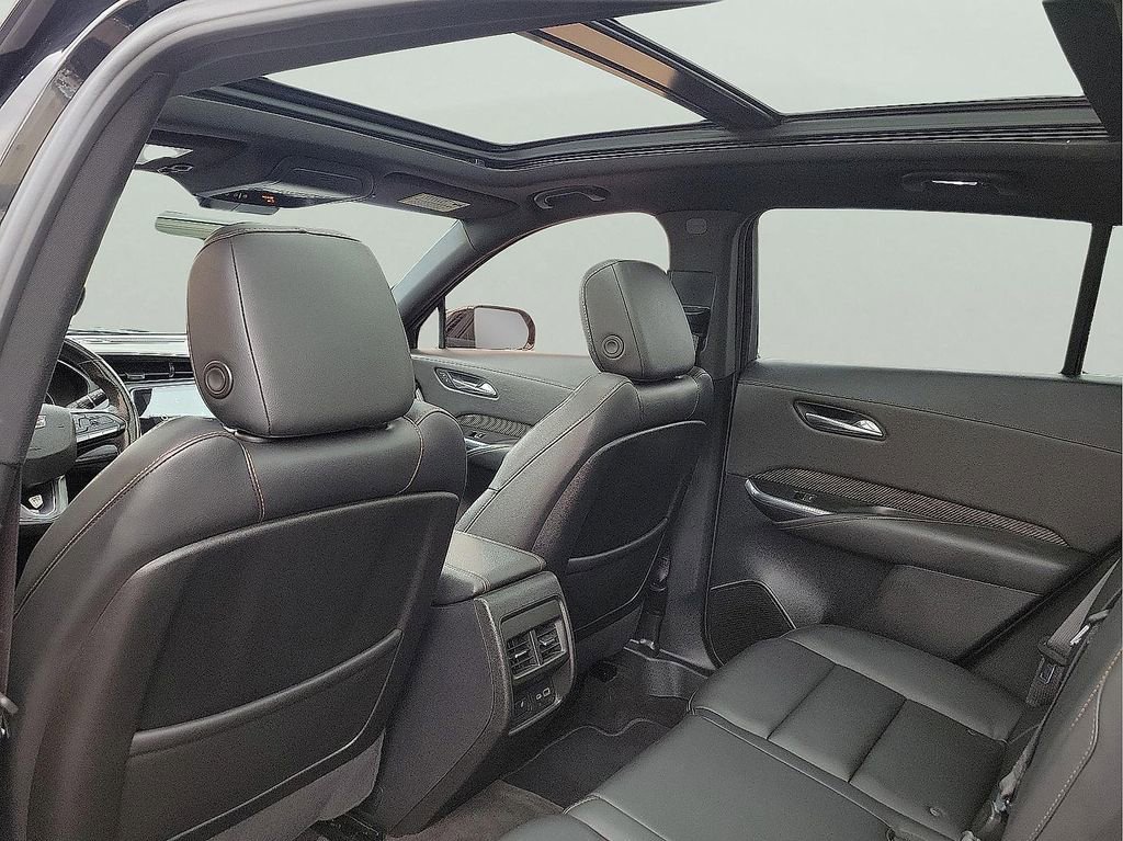 Used 2021 Cadillac XT4 Sport w/ Cold Weather Package FWD image 12