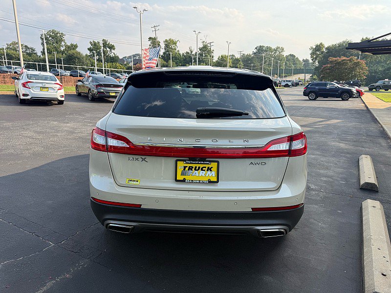 Used 2018 Lincoln MKX Reserve w/ Lincoln MKX Climate Package AWD/4WD image 4